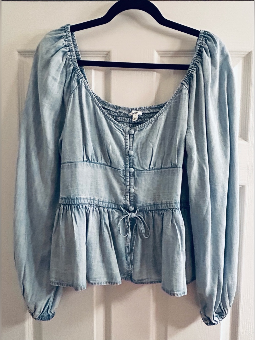 New! Aerie Peplum Top